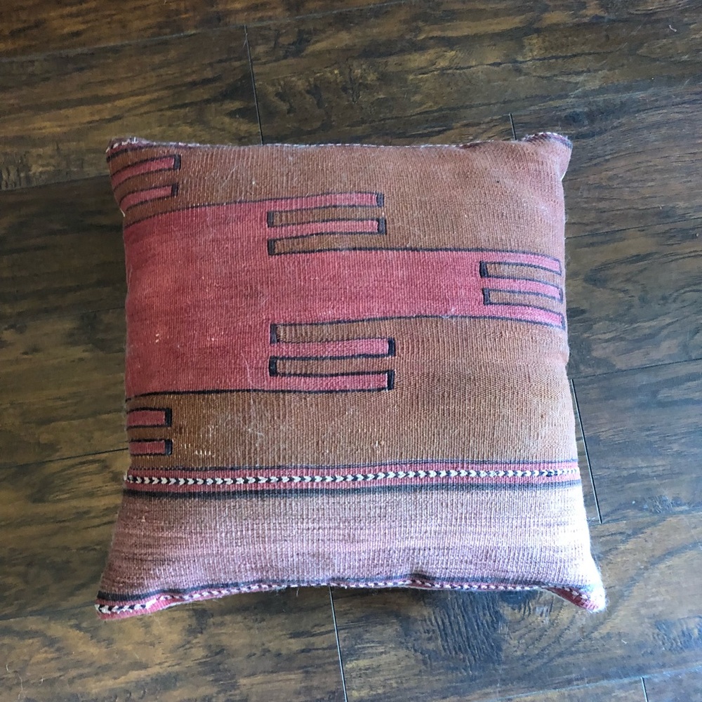 Large Turkish pillow